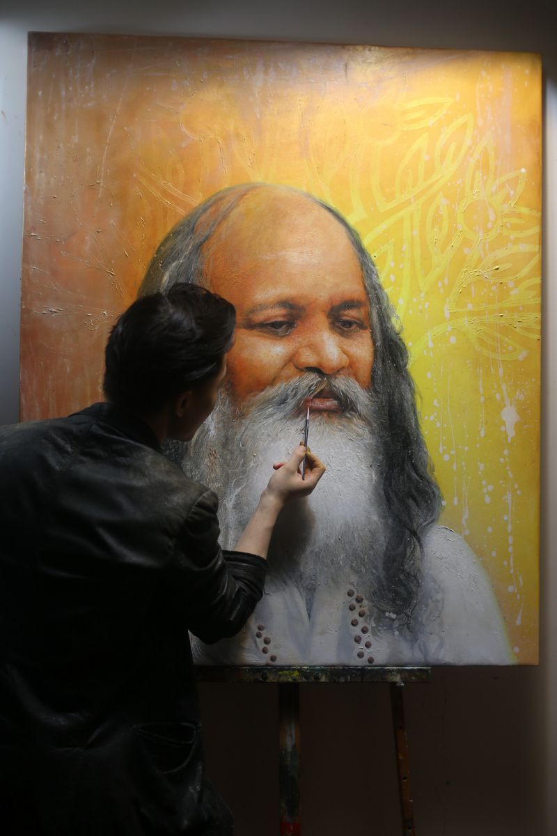 油畫家羅卓睿為大道演大衛·林區的大衛·林奇基金會David Lynch Foundation創作Maharishi Mahesh Yogi 人像油畫